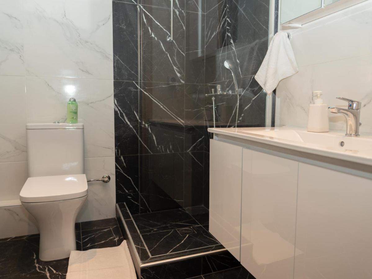 Allagiannis Group Apartments Markópoulon Zewnętrze zdjęcie